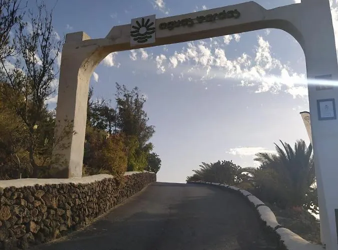 The Sunset Apartman *